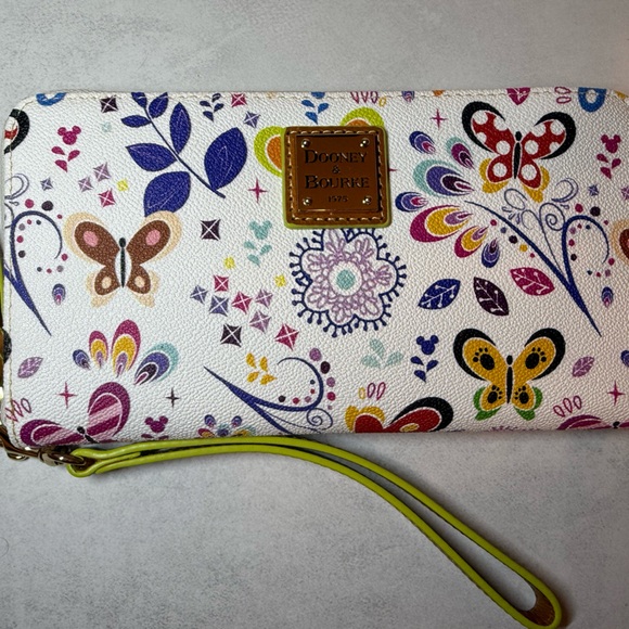 Disney Epcot Flower & Garden Festival 2019 Tote and Wallet Dooney & Bourke - Picture 13 of 15